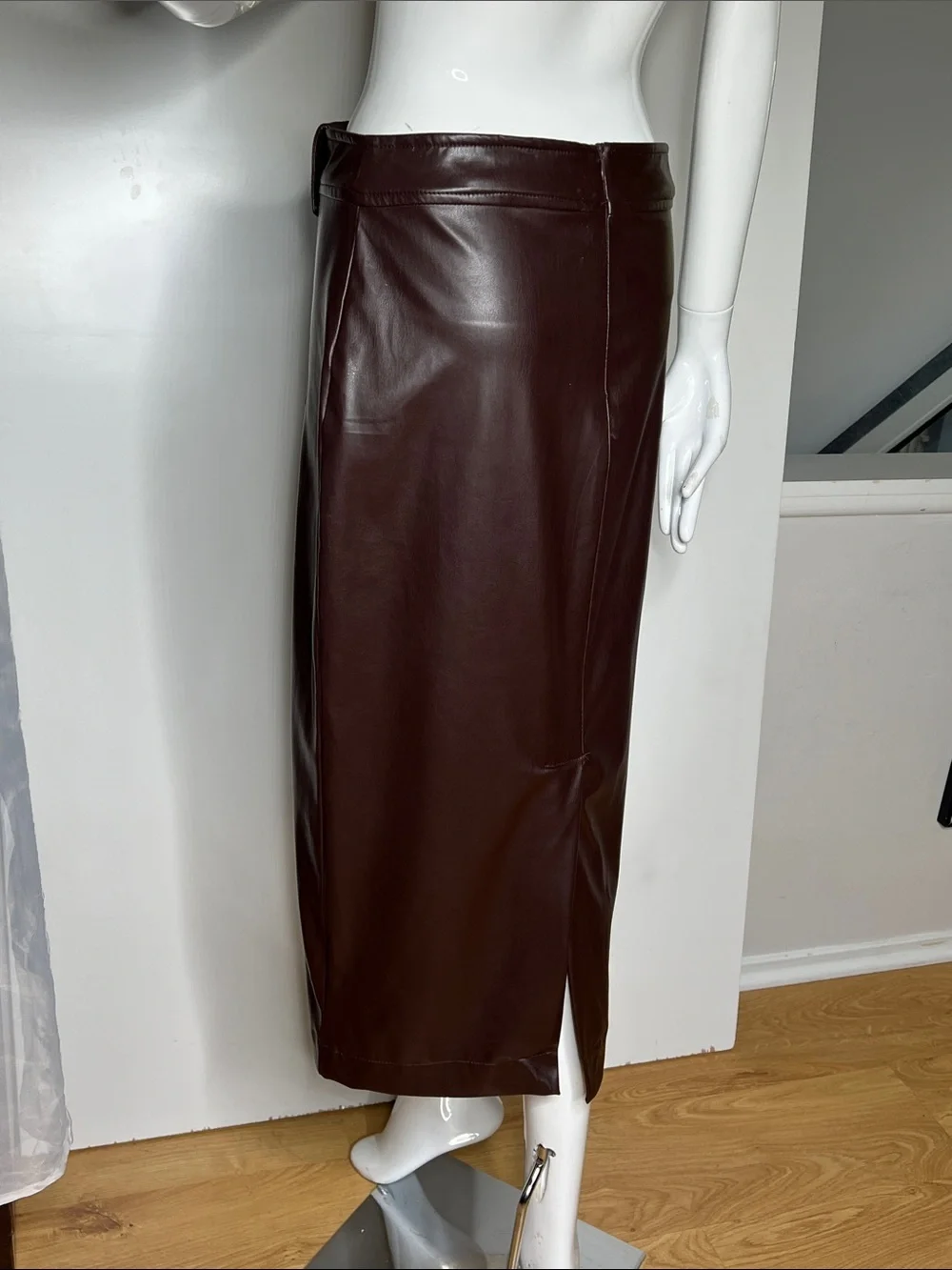 diMare Sz 38 US 6 Brown Vegan Leatherette Maxi Straight Pencil Back Slit Skirt